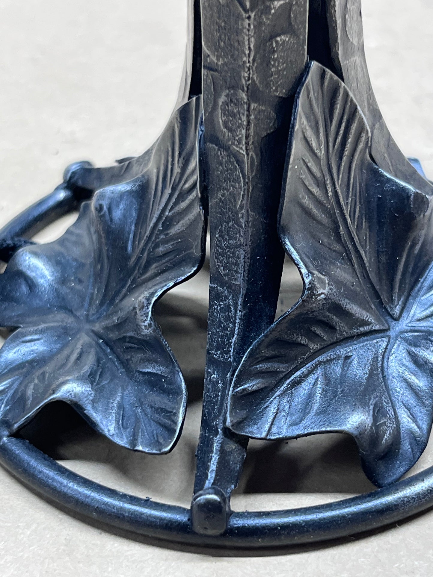 Petit 1920s Art Deco Accent Lamp From France #2563