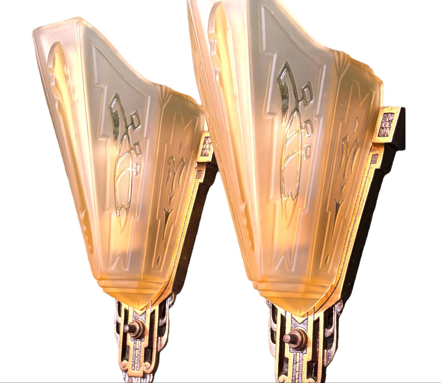 1930s Art Deco Sconces in Cast Bronze with Original Finish #2617