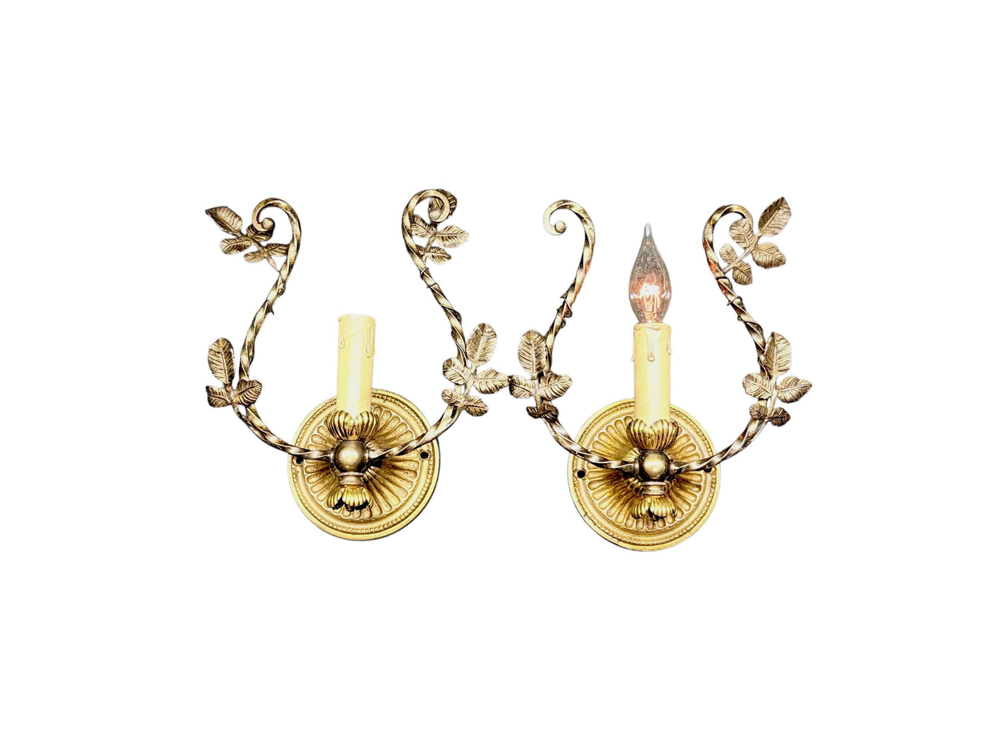 Pair Petit 1910s Cast Brass Wall Sconces with Trailing Vines and Leaves Original Antique Patina #2658