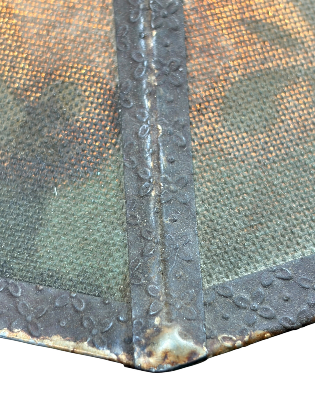 Unsigned Rembrandt Type Wire Mesh Shade on Vintage Spelter Table Lamp Base #2656