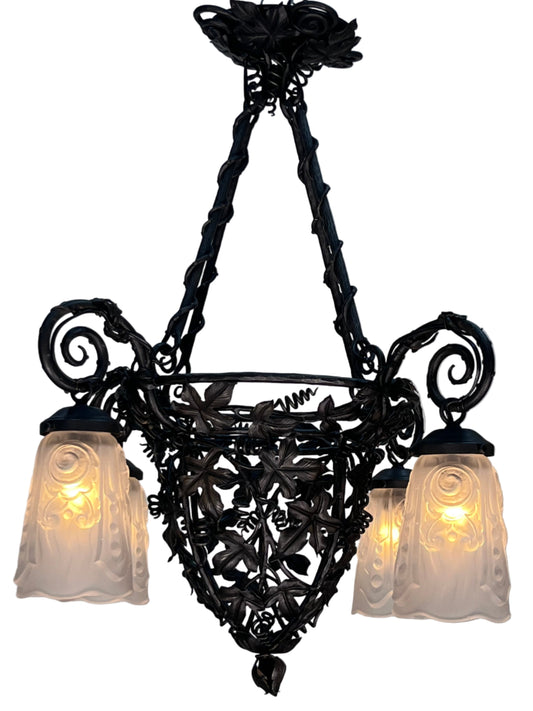 French Art Deco Chandelier from the 1920s